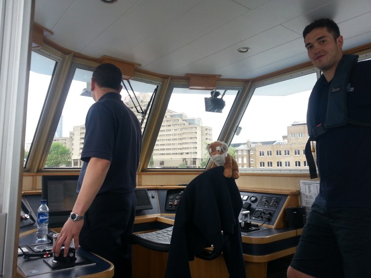 I got to drive the boat! Nice!!!