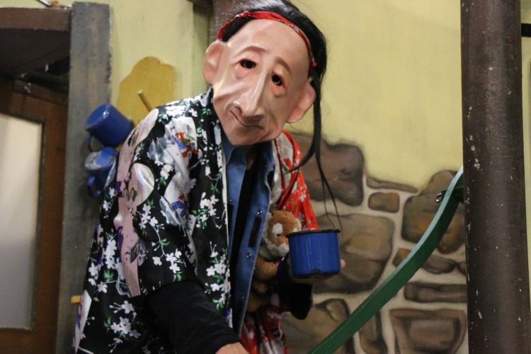 Peace guy hotel paradiso