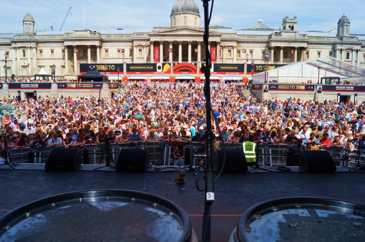 Trafalgar Square u look awesome
