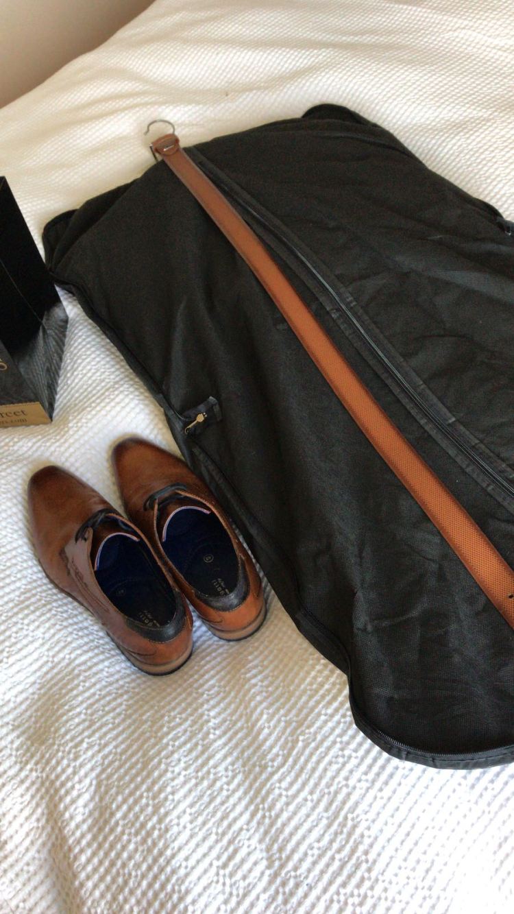 C21CB04F-FAB4-415B-A4EF-5D72CC25560F