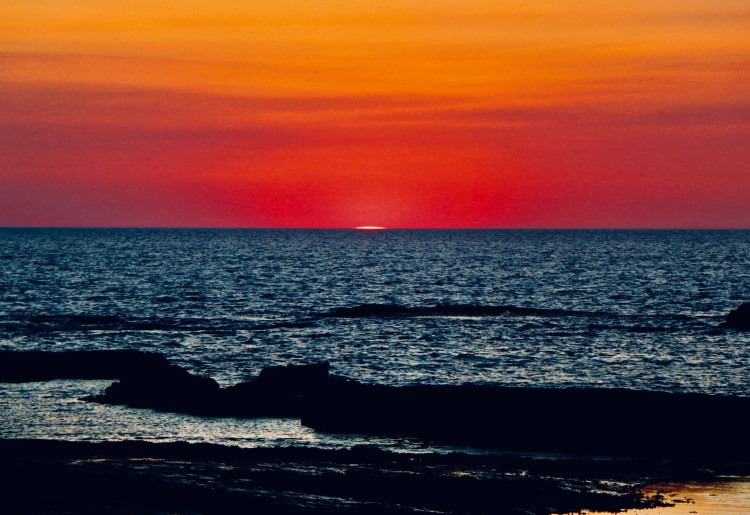 F8EF862D-0997-48A7-B053-F9983B8E0B0C